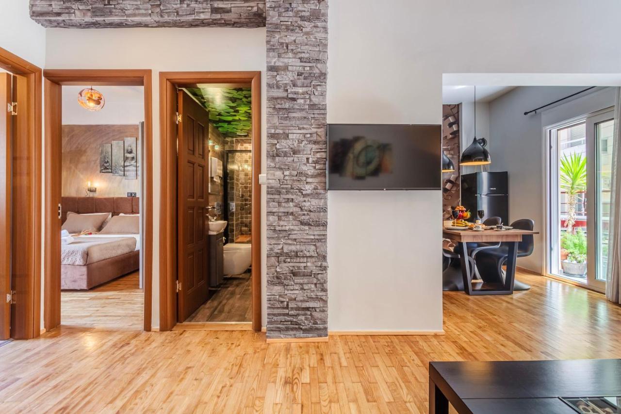 Cuckoo'S Nest - Kalamata City Centre Luxury Bagian luar foto