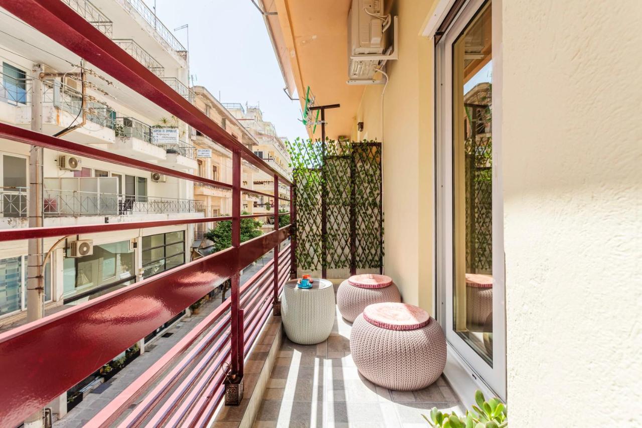 Cuckoo'S Nest - Kalamata City Centre Luxury Bagian luar foto